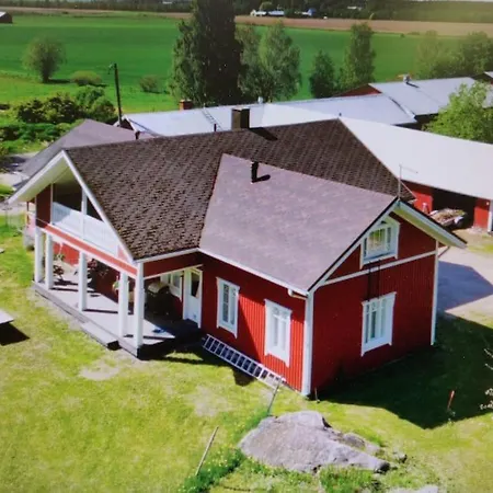 Rauhallinen Talo Maaseudulla 9km Seinajoelta *